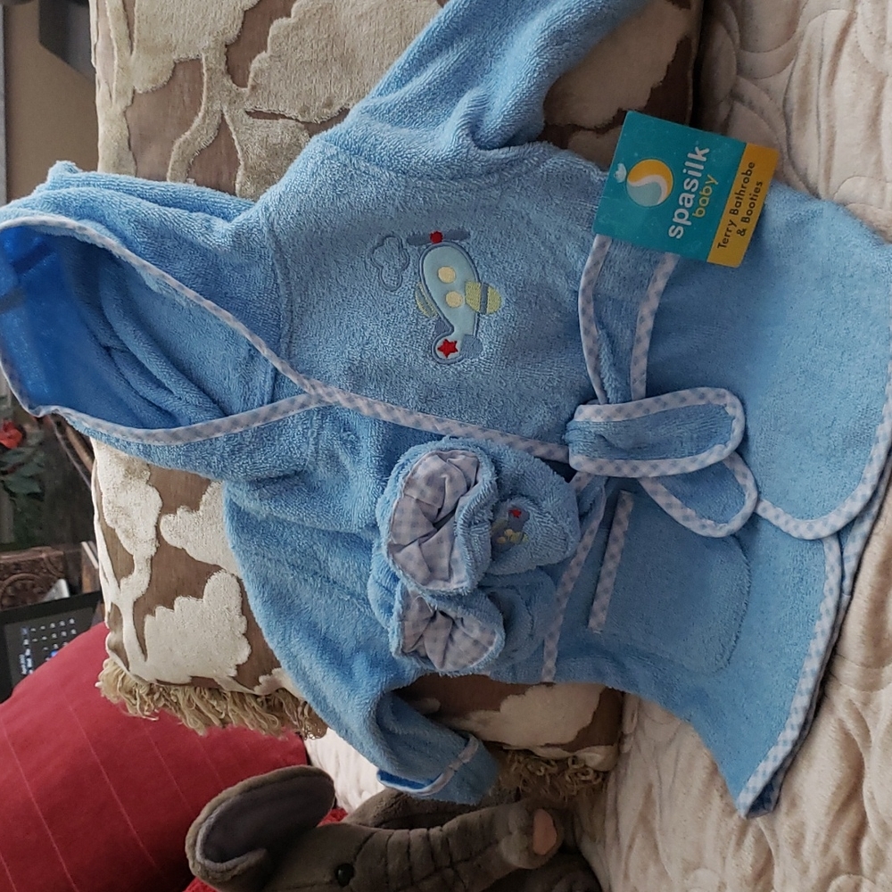 🆕 Spasilk Baby Terry Bathrobe & Booties. Size 0-9 Months